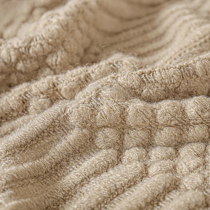 Plaid tricoté à franges – grosse maille en relief, trois motifs