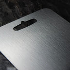 Planche à découper en inox – surface non poreuse et poignée intégrée