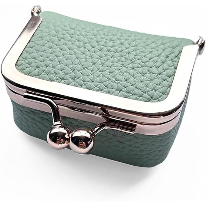 Boîte à bijoux de voyage – cuir grainé, fermoir à clip et intérieur compartimenté