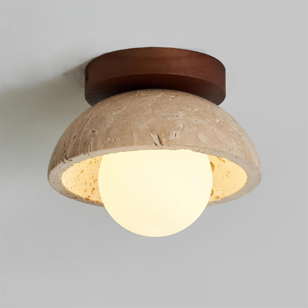 Plafonnier compact aspect pierre – globe opale et embase bois
