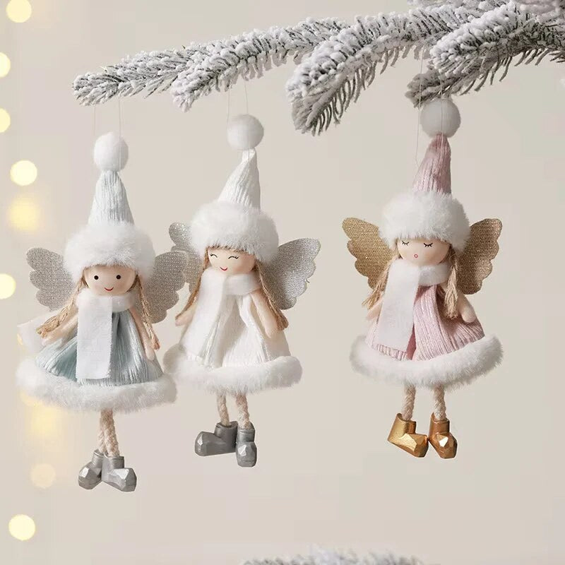 Ange en peluche avec bonnet – ornement suspendu Noël