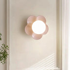 Applique murale ludique – Luminaire en résine colorée