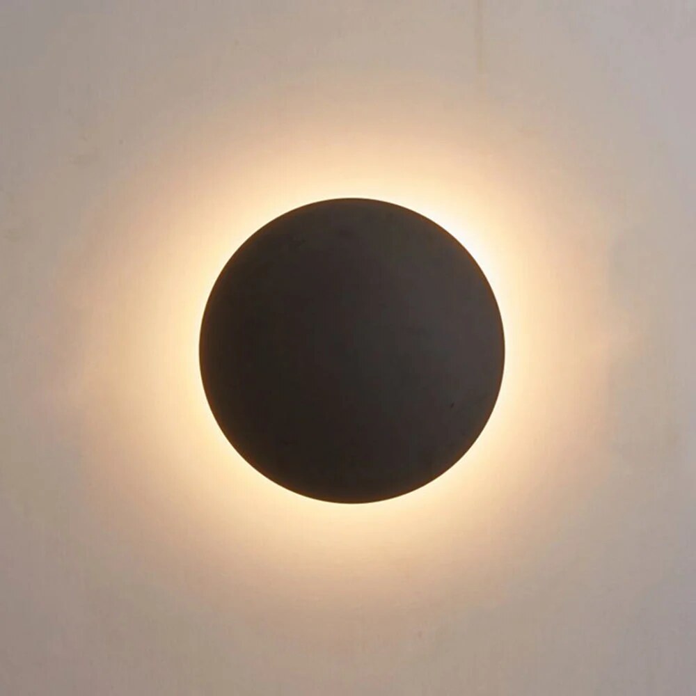 Applique murale ronde – design épuré en métal avec LED