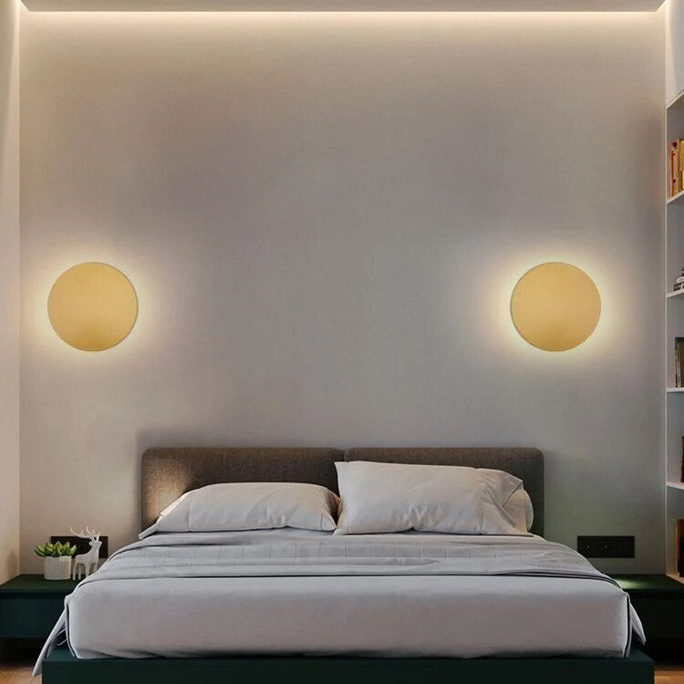 Applique murale ronde – design épuré en métal avec LED