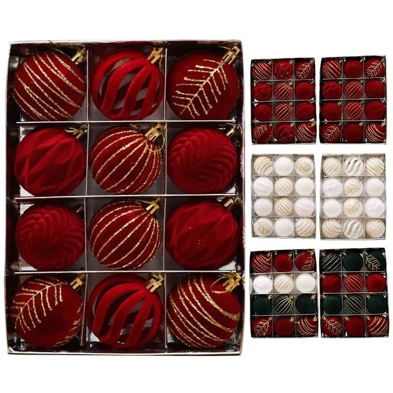 Boules de Noël floquées – lot assortiment à suspendre