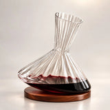 Carafe rotative en cristal – design tournant avec socle