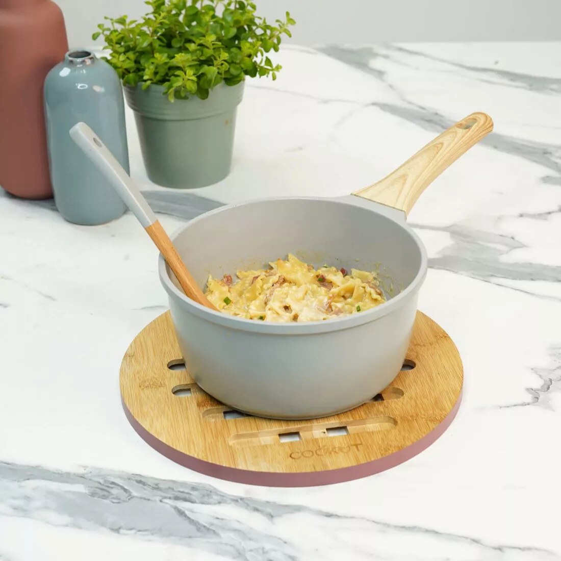Casserole anti-adhérente – cuisson sans accrochage, tous feux