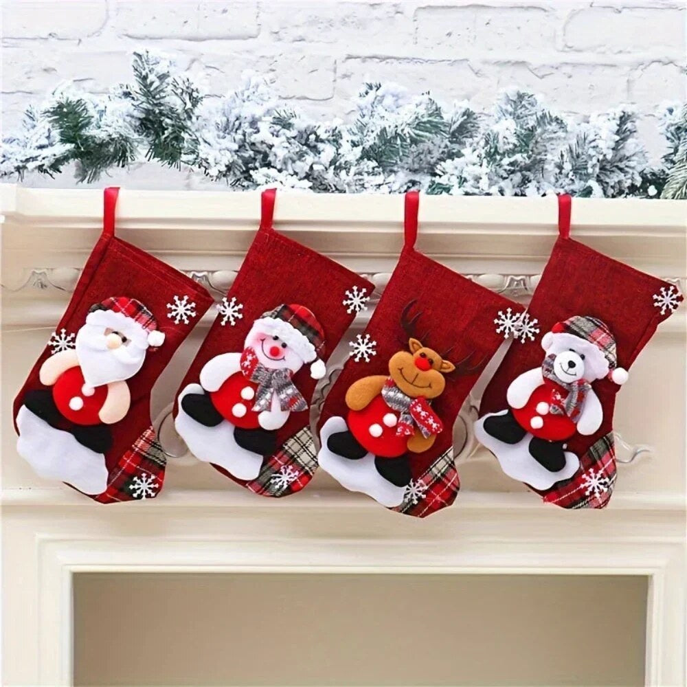 Chaussettes de Noël à suspendre – Père Noël, bonhomme de neige, renne