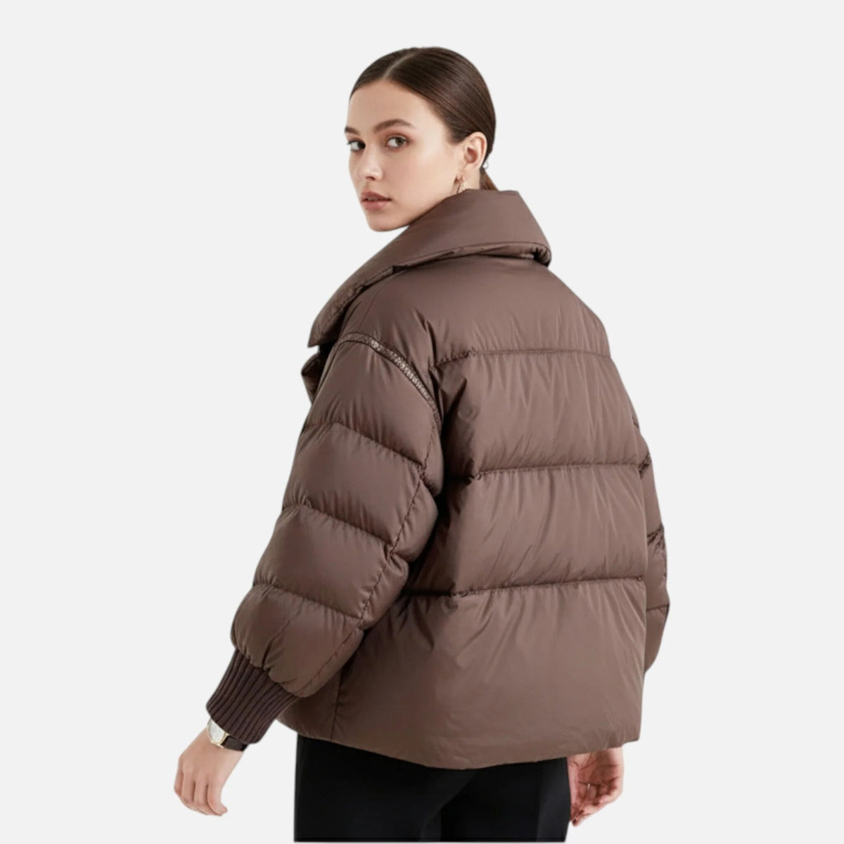 Doudoune femme légère – design court avec manches amovibles