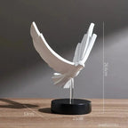 Figurine aigle – sculpture en résine pour décoration