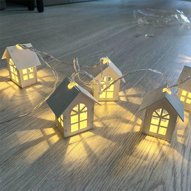 Guirlande lumineuse maisonnettes – bois massif, LED blanc chaud