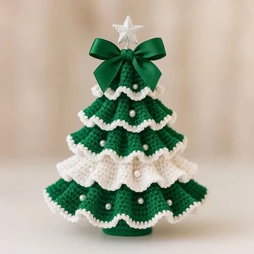 Kit crochet pour sapin de Noël – laine, perles et ruban