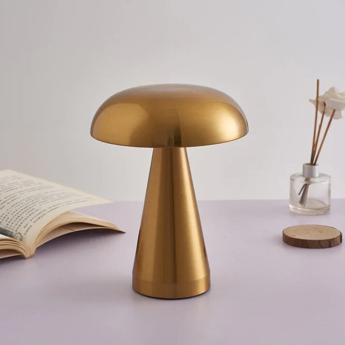 Lampe de table champignon – silhouette minimaliste en métal
