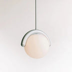 Lustre linéaire suspendu – tube courbé, métal et verre clair