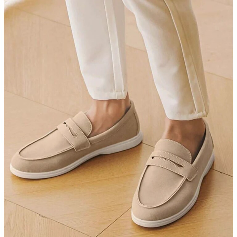 Mocassins homme – plateau cousu, empeigne mate et semelle fine