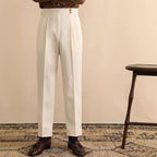 Pantalon homme – Pinces marquées, jambes droites et taille haute