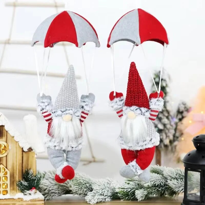 Père Noël parachutiste – suspension de sapin en peluche