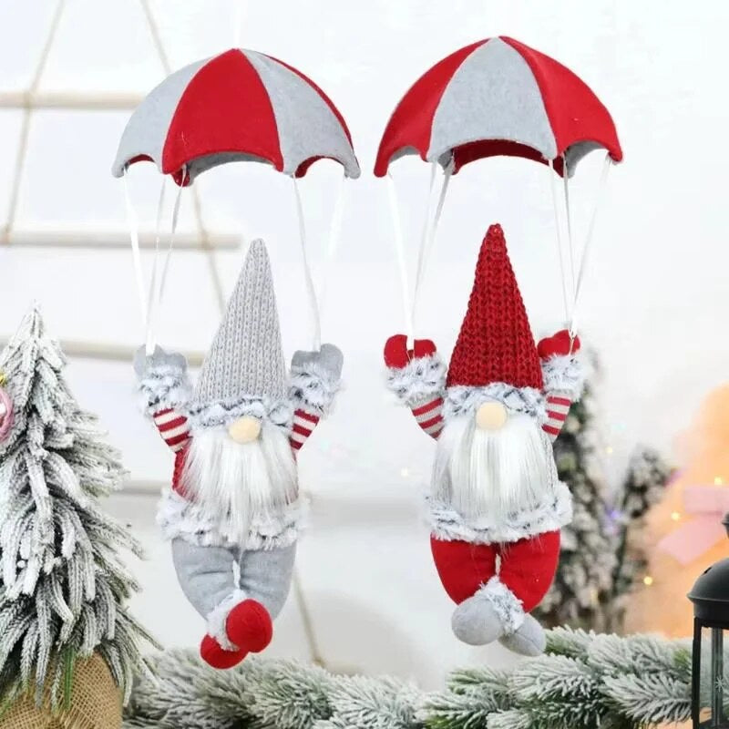 Père Noël parachutiste – suspension de sapin en peluche