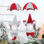Père Noël parachutiste – suspension de sapin en peluche