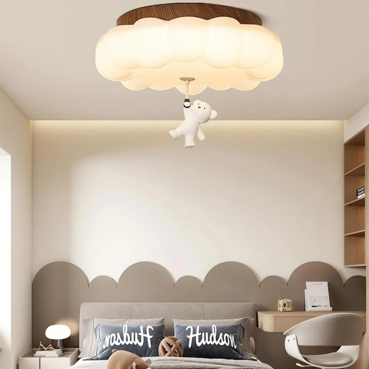Plafonnier chambre d'enfant – ours suspendu et nuage