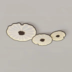 Plafonnier Feuille de Lotus – finition bois hydrographique