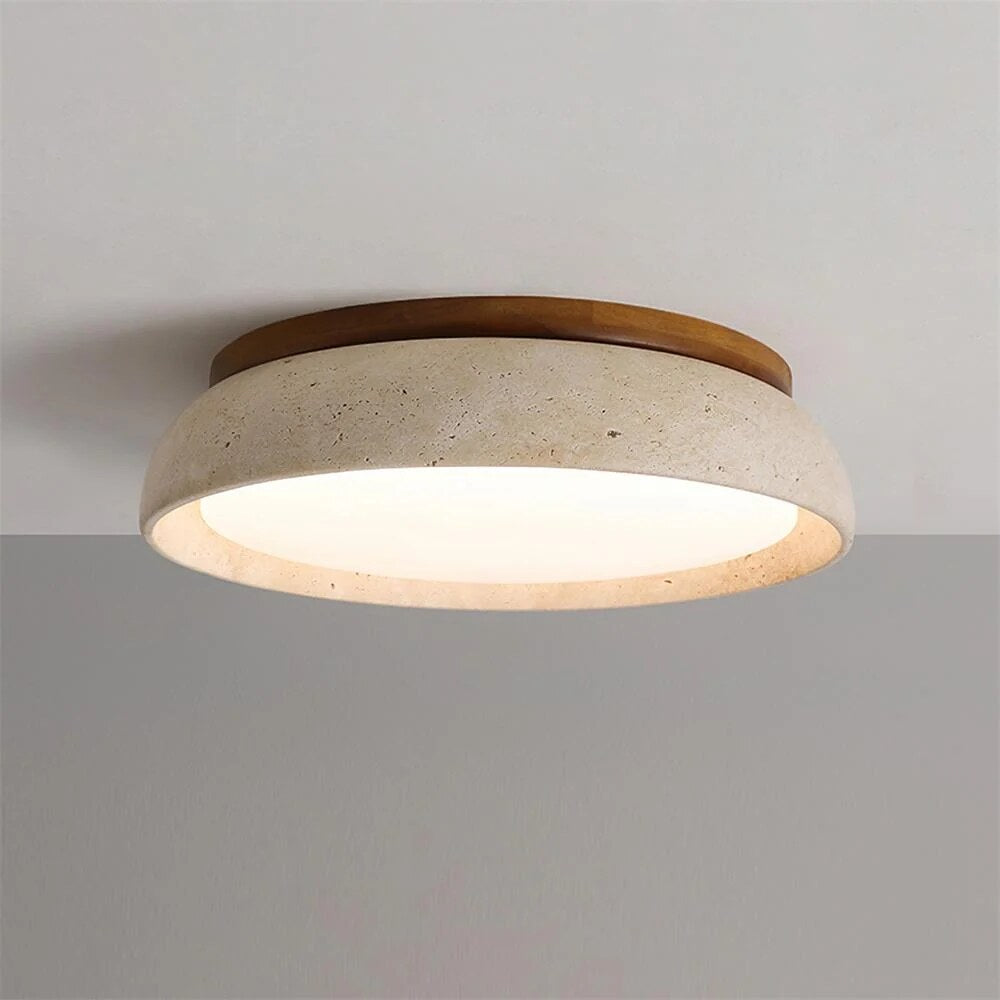 Plafonnier Kloris – travertin naturel, finitions bois