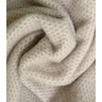 Plaid Beehive en Laine Beige – confection artisanale anglaise