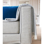 Plaid Cachemire et Laine Réversible – Gris Clair et Écru