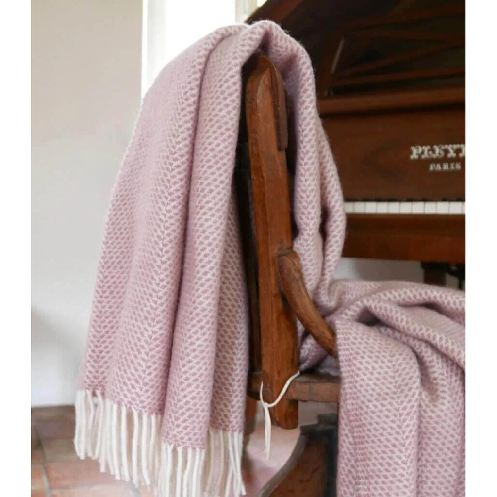 Plaid de pure laine – rose pâle, tissé en Angleterre