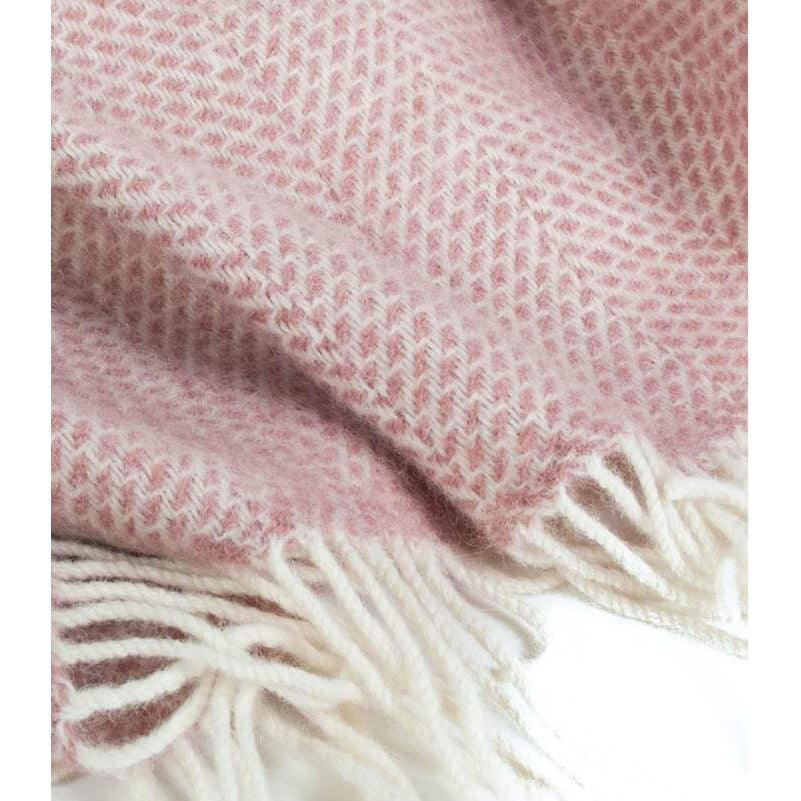 Plaid de pure laine – rose pâle, tissé en Angleterre