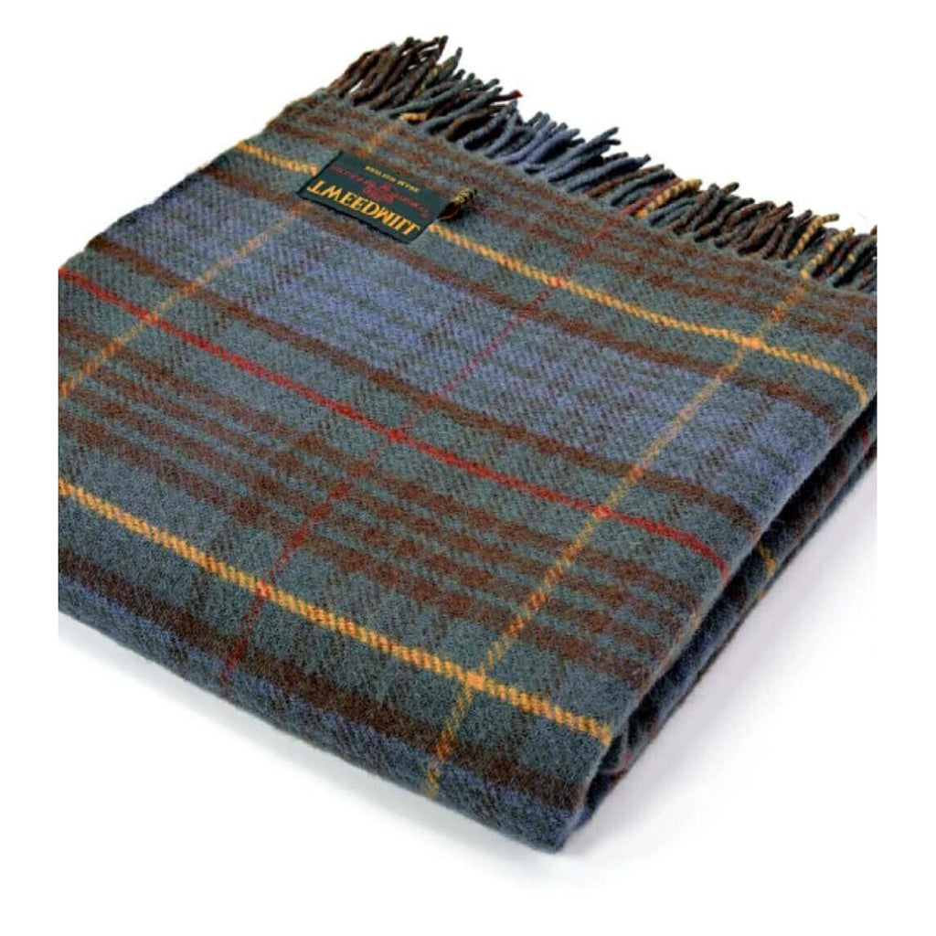 Plaid Écossais Antique – Pure laine tissée en Angleterre
