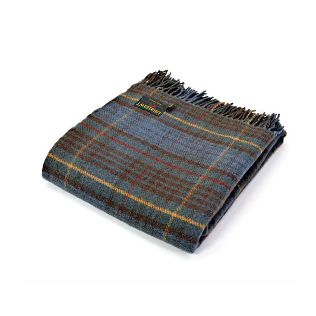 Plaid Écossais Antique – Pure laine tissée en Angleterre