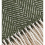Plaid en laine à chevrons – Vert olive, blanc cassé et franges