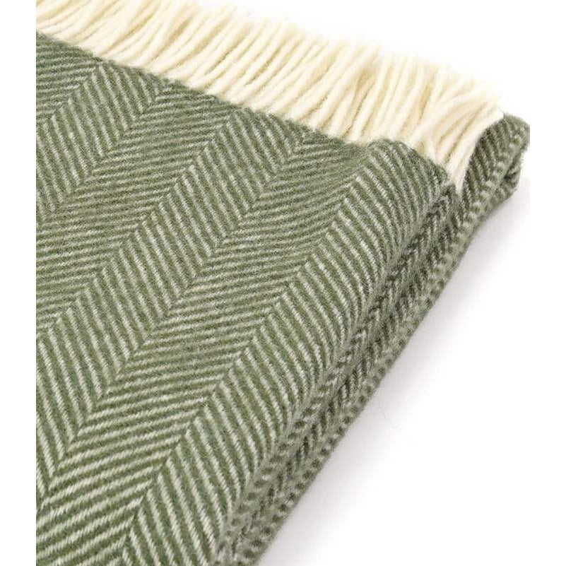 Plaid en laine à chevrons – Vert olive, blanc cassé et franges