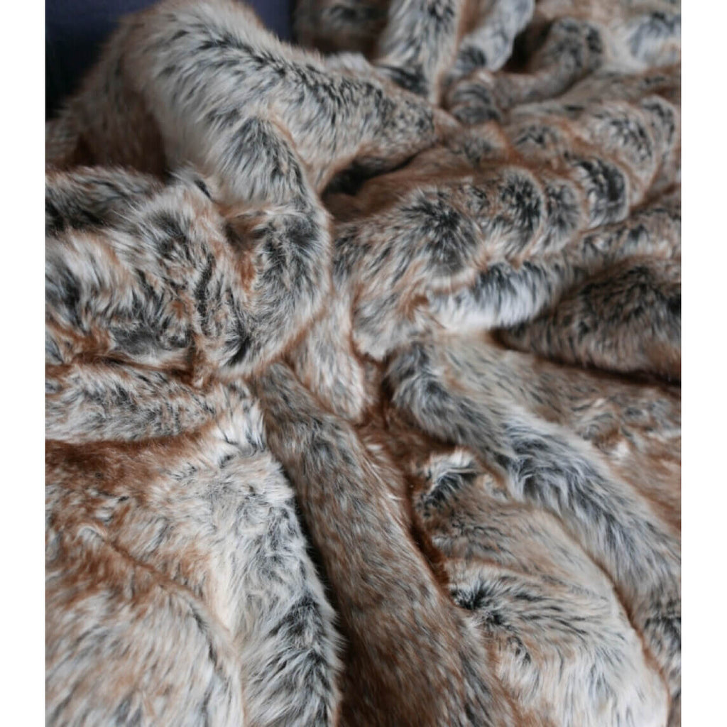 Plaid fausse fourrure renard – textures cosy et moelleuses