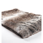 Plaid Gris en Fausse Fourrure – Enveloppe Chaleureuse