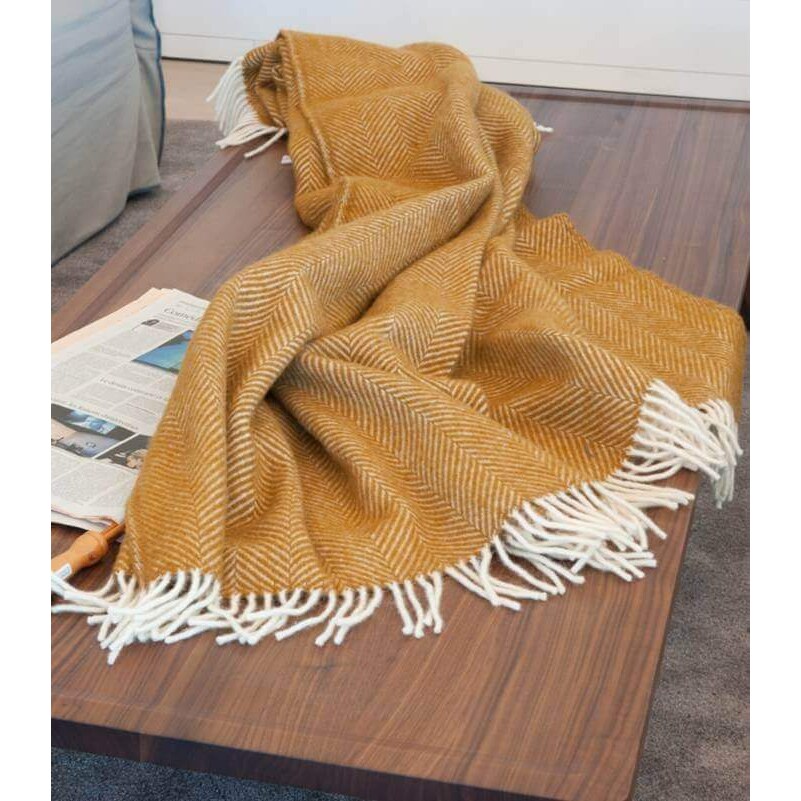 Plaid laine anglaise – jaune moutarde, avec franges classiques