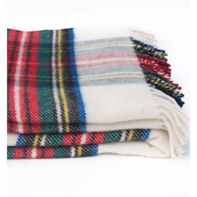 Plaid laine écossaise – tartan traditionnel, coloré et chaud