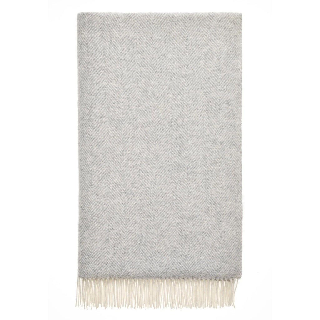 Plaid Mérinos Chevrons Gris – Laine Souple et Moelleuse