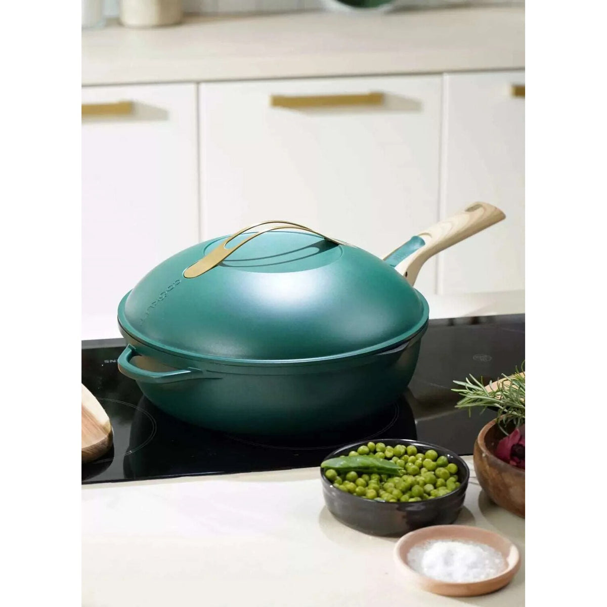 Poêle multifonctions – sauteuse, cocotte et friteuse