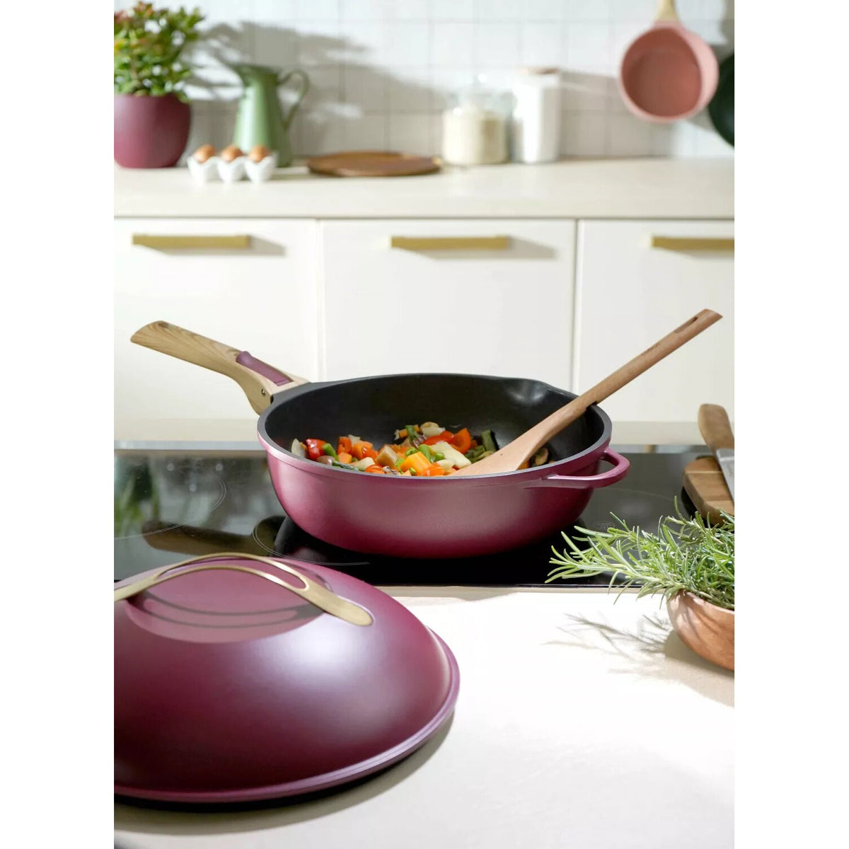 Poêle multifonctions – sauteuse, cocotte et friteuse