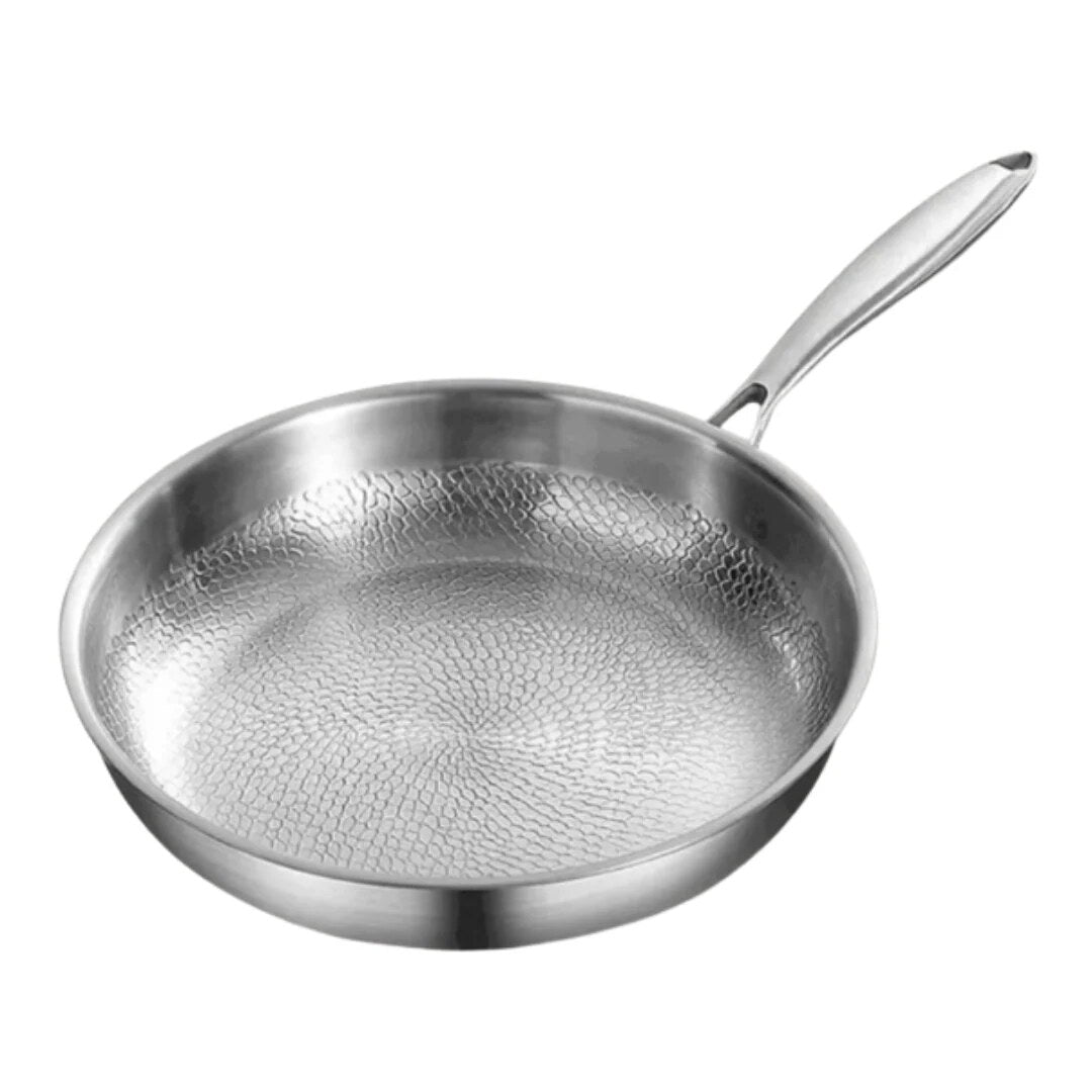 Poêle sauteuse inoxydable – intérieur martelé, poignée rivetée
