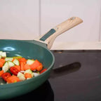 Poignée amovible – rangement pratique pour pots et poêles