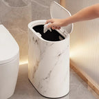 Poubelle finition marbre – design ovale avec couvercle pour salle de bain