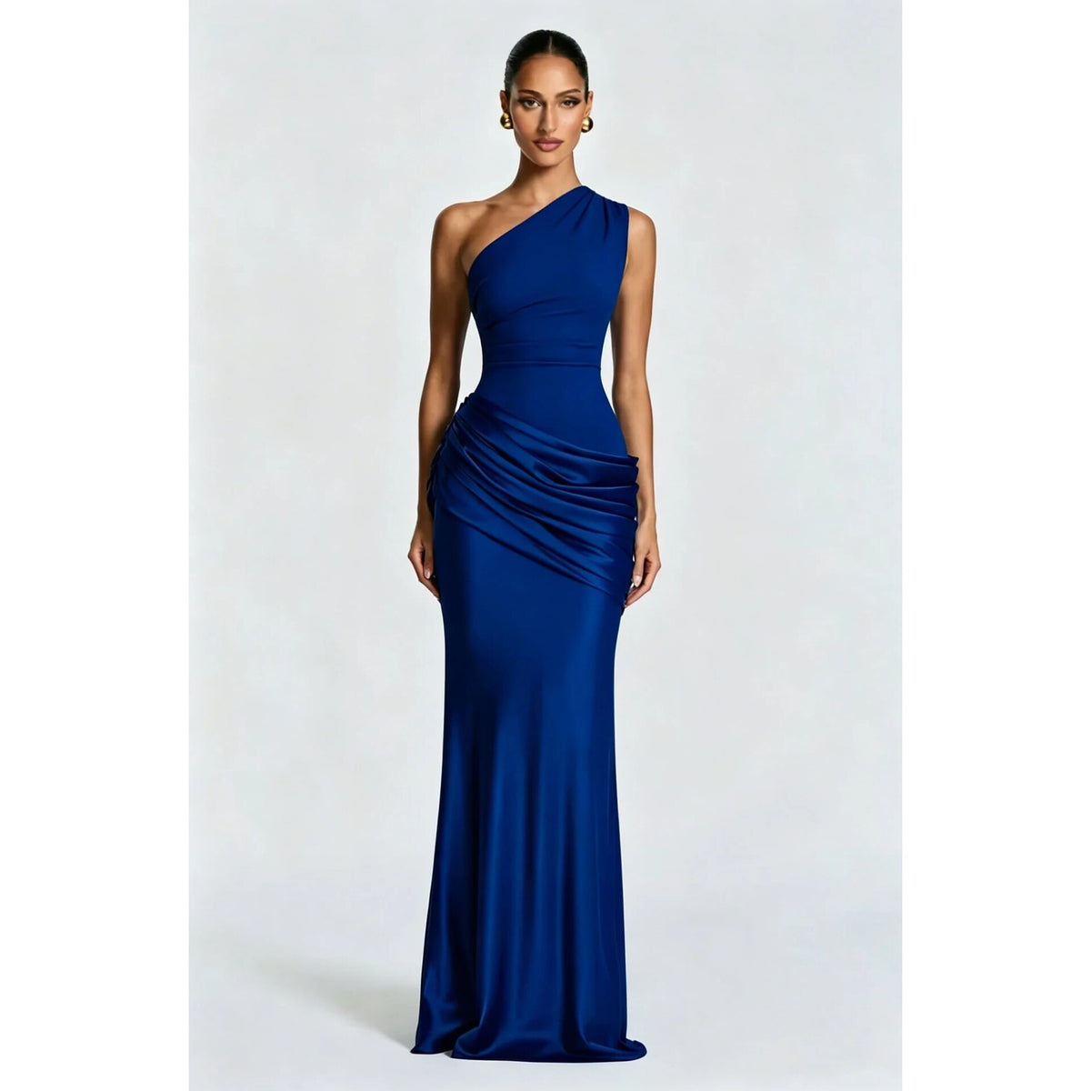 Robe longue de soirée asymétrique – épaule unique et drapée