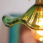 Suspension fleur – Luminaire verre vert laiton rétro