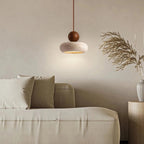 Suspension luminaire – bois et béton, lumière chaleureuse