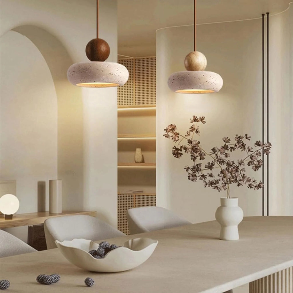 Suspension luminaire – bois et béton, lumière chaleureuse