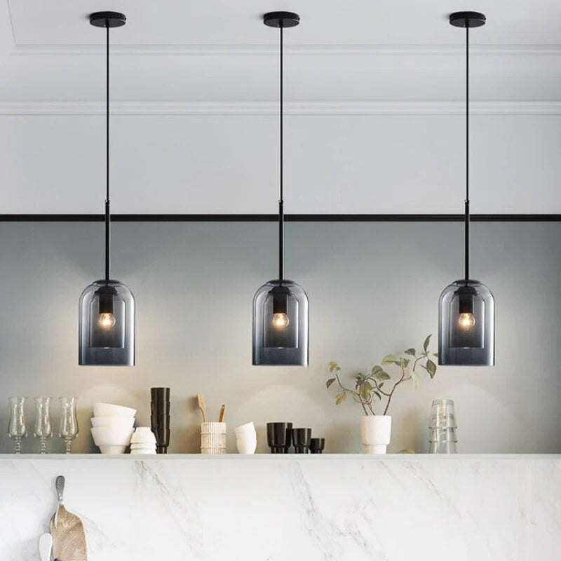 Suspension luminaire en verre teinté – scandinave épuré