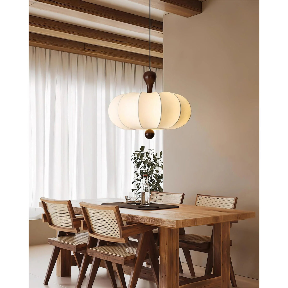 Suspension luminaire – sculpture bois et tissu blanc noyer